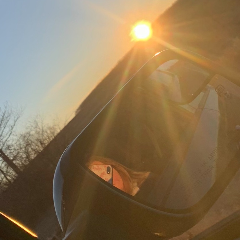 Meet your Posher, Danika